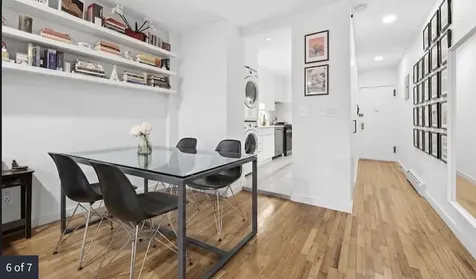 319 E 105th Street New York City NY 10029