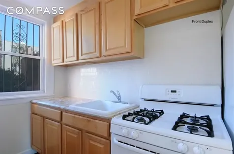 259 8th Street New York City NY 11215