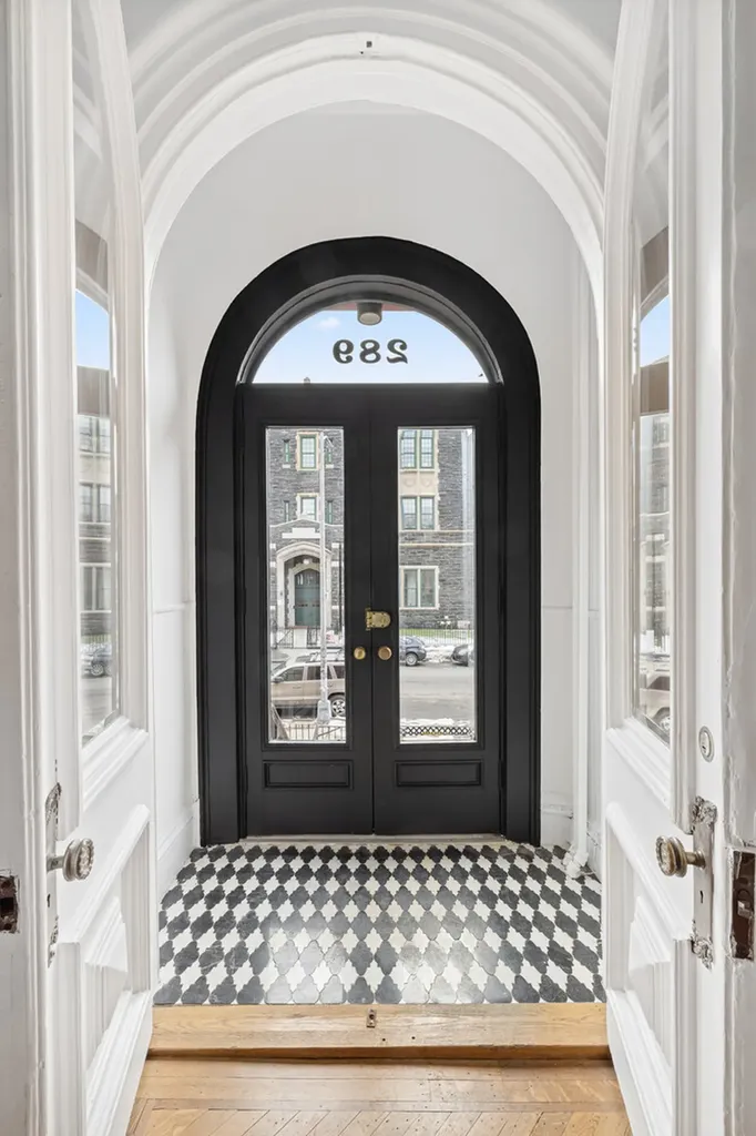289 Macon Street New York City NY 11216