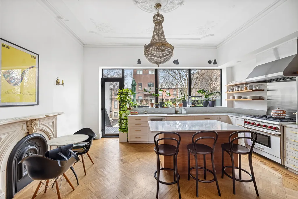 289 Macon Street New York City NY 11216