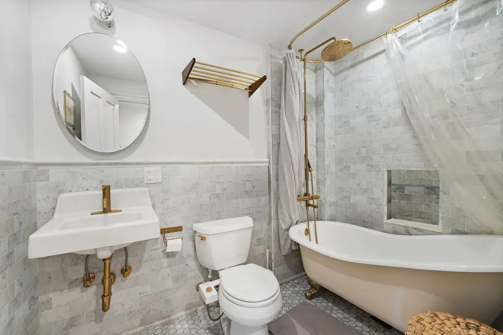 289 Macon Street New York City NY 11216