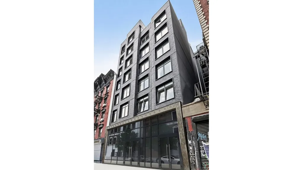 101 E 2nd Street New York City NY 10009