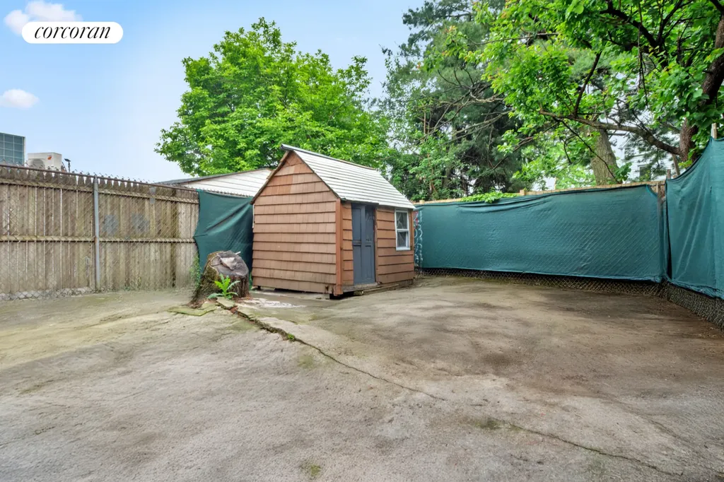 11-46 Welling Court New York City NY 11102