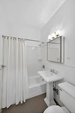 203 E 72nd Street New York City NY 10021