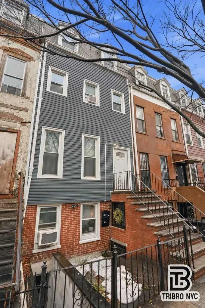 126 Hall Street New York City NY 11205