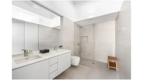 448 W 37th Street New York City NY 10018