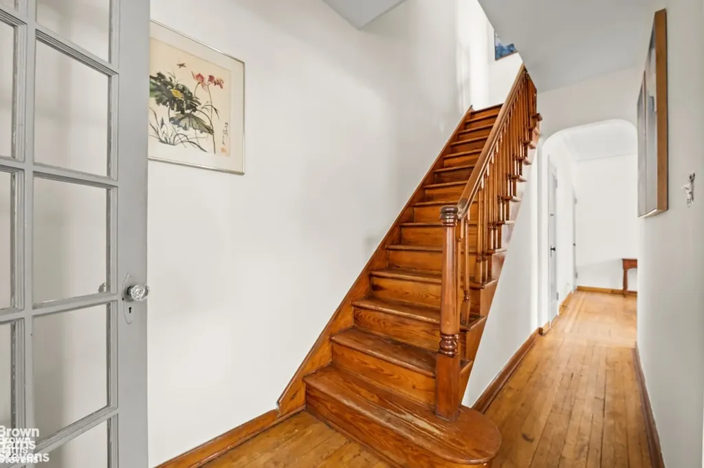 2954 Ave R New York City NY 11229