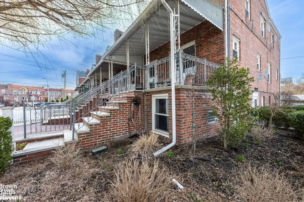 2954 Ave R New York City NY 11229