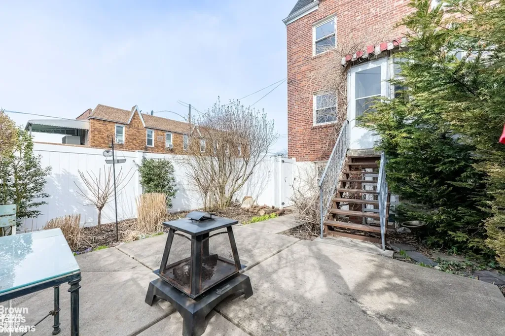2954 Ave R New York City NY 11229