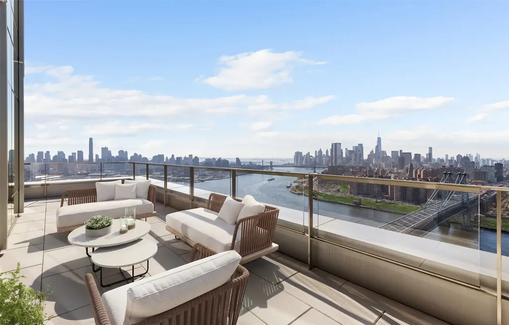 8 S 4th Street New York City NY 11249