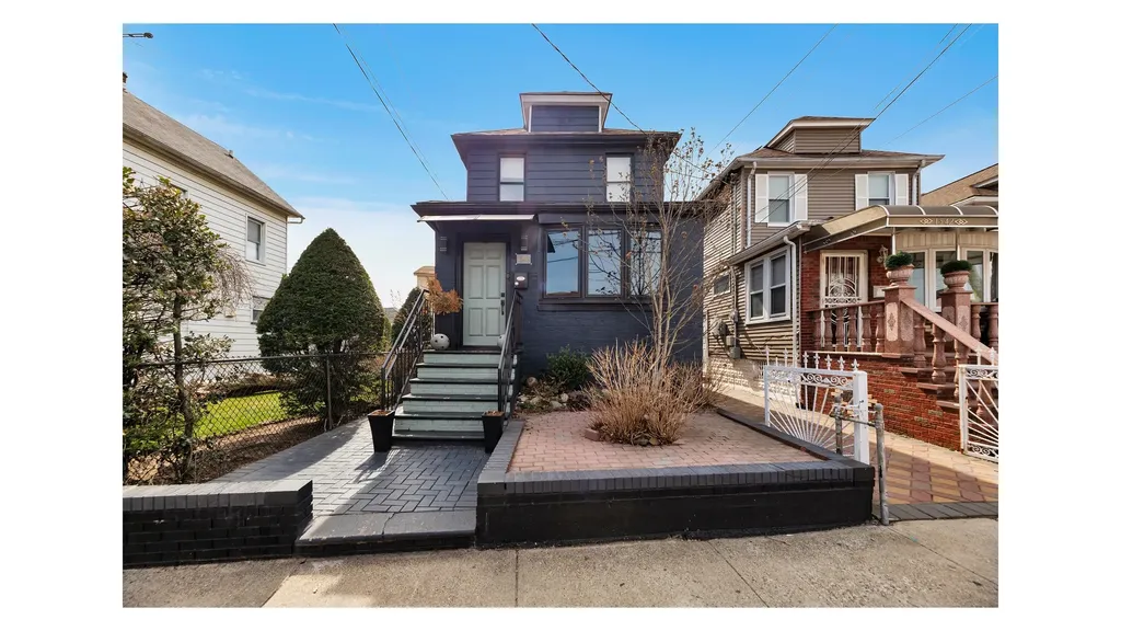 1546 Canarsie Road New York City NY 11236