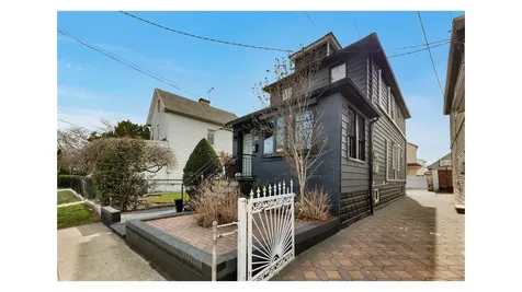 1546 Canarsie Road New York City NY 11236
