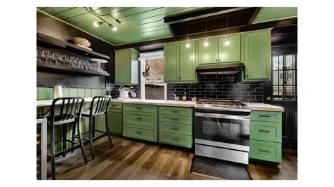 1546 Canarsie Road New York City NY 11236
