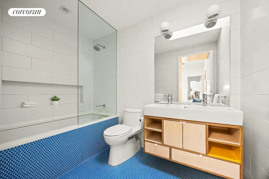 370 8th Street New York City NY 11215