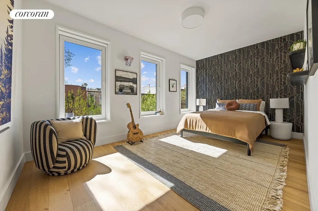 370 8th Street New York City NY 11215