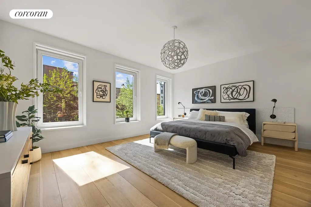 370 8th Street New York City NY 11215