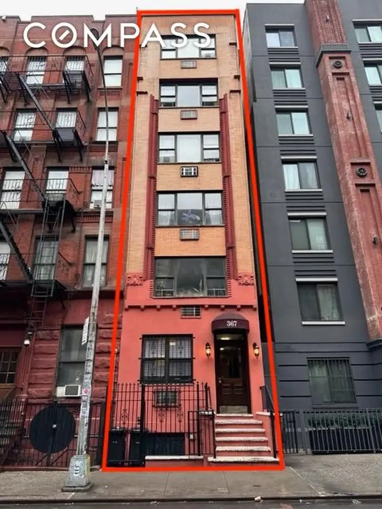 367 W 48th Street New York City NY 10036