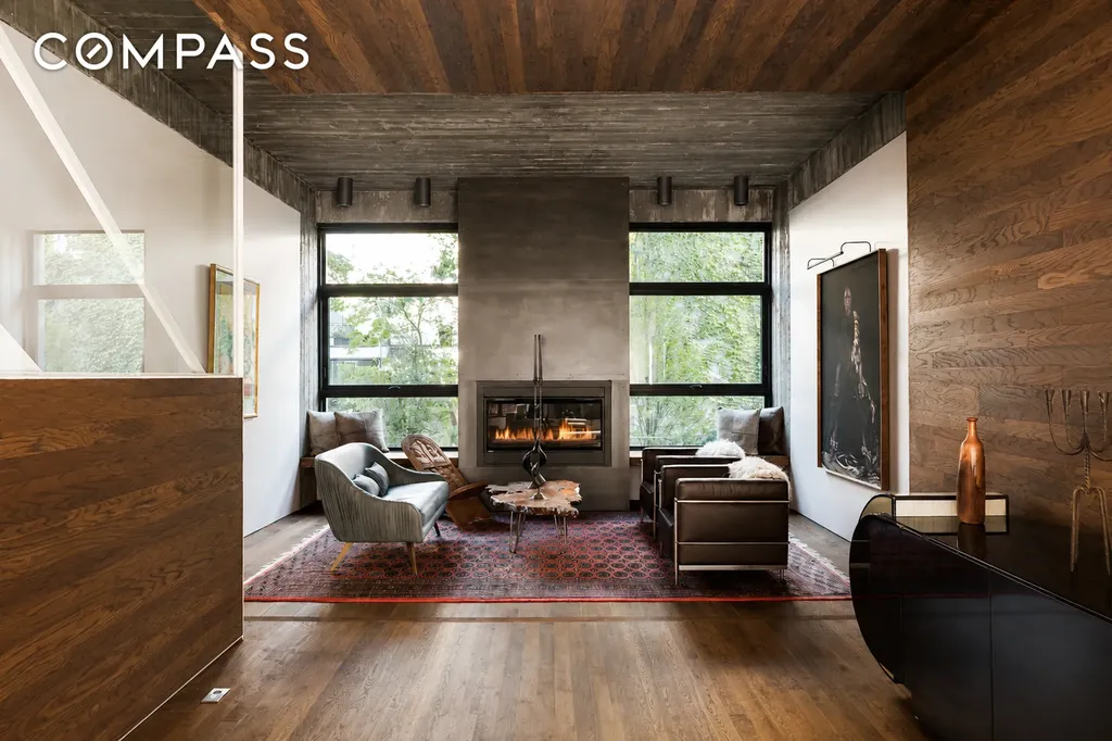 3 Wythe Lane New York City NY 11249