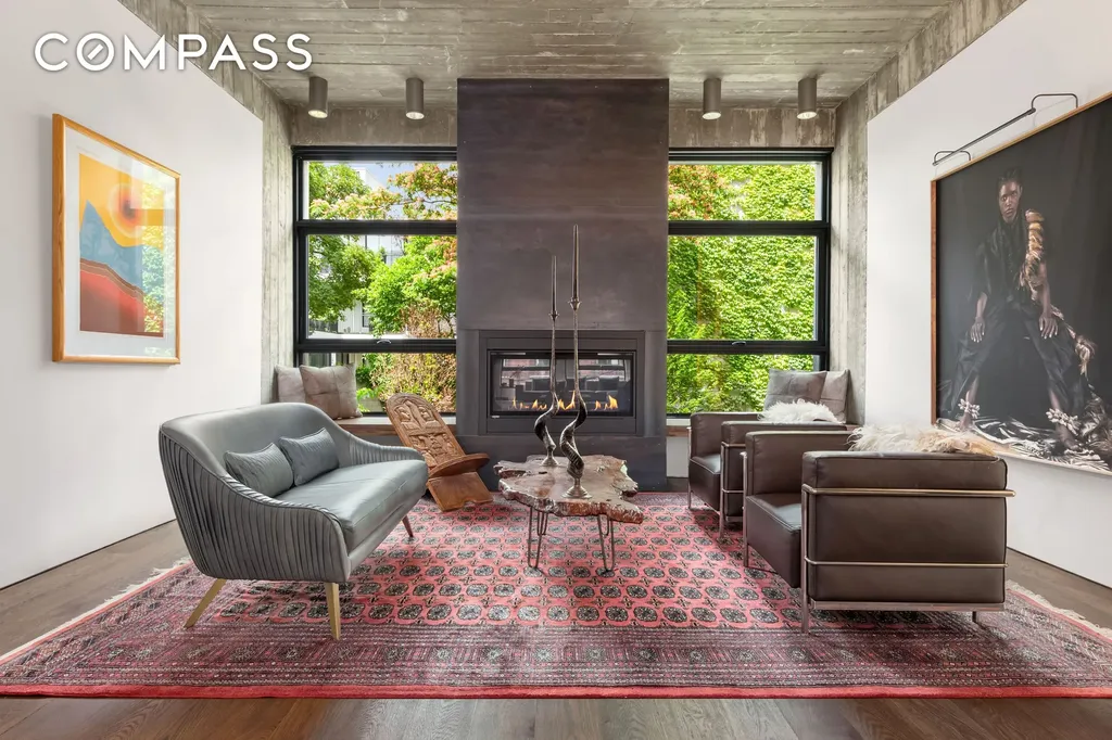 3 Wythe Lane New York City NY 11249