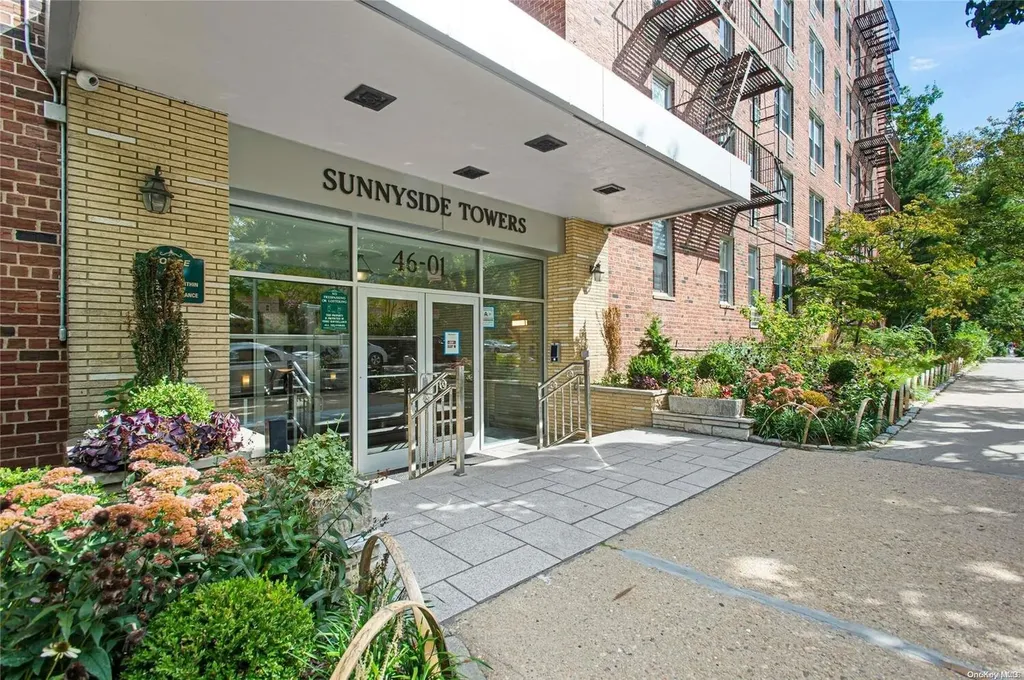 46-01 39th Avenue New York City NY 11104