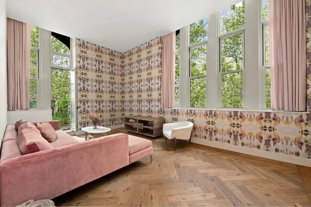 220 W 148th Street New York City NY 10039