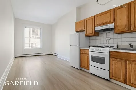 13 W 89th Street New York City NY 10024