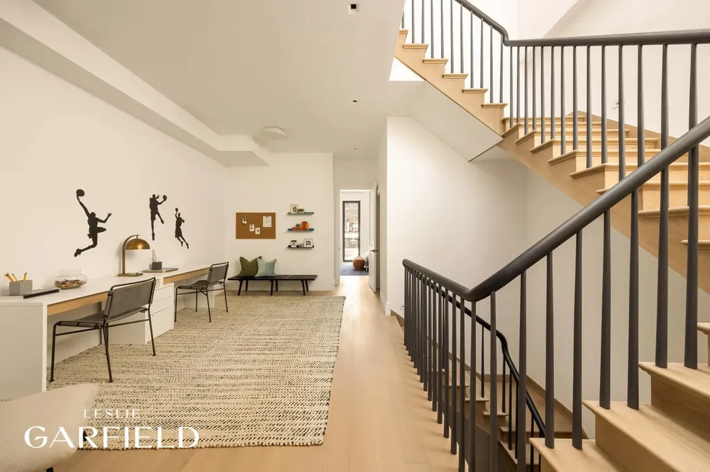 48 W 85th Street New York City NY 10024