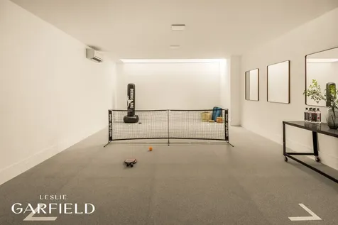 48 W 85th Street New York City NY 10024