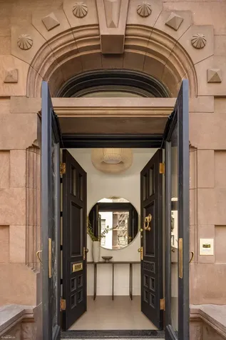48 W 85th Street New York City NY 10024