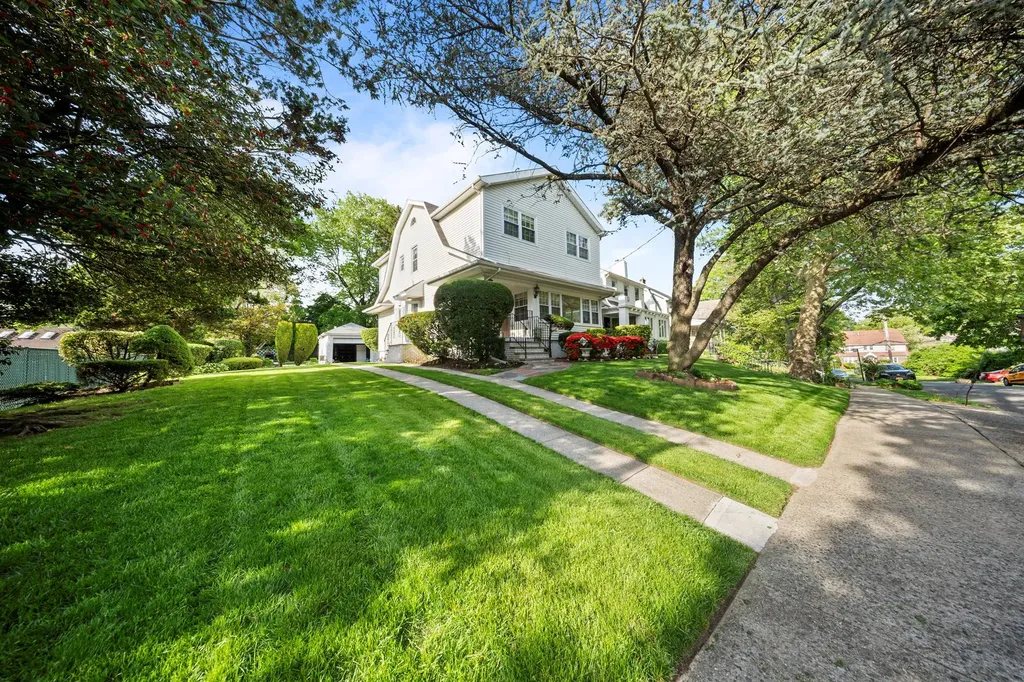 173-73 Croydon Road New York City NY 11432