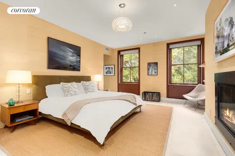 22 Gramercy Park S New York City NY 10003
