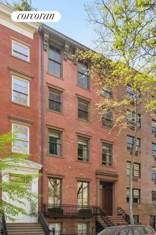 22 Gramercy Park S New York City NY 10003
