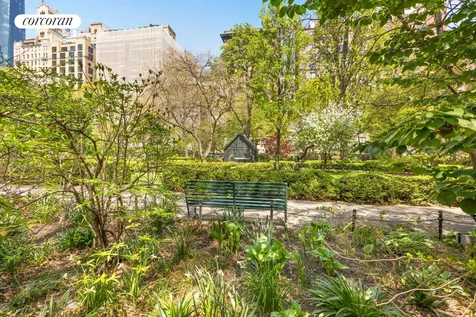 22 Gramercy Park S New York City NY 10003