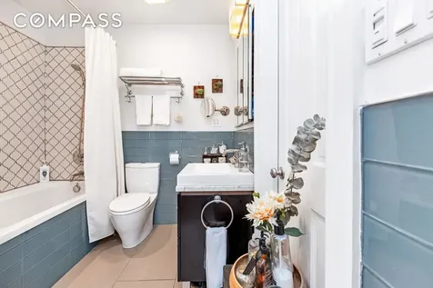 215 St Johns Place New York City NY 11217