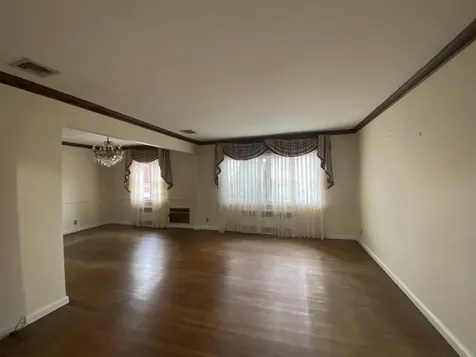 64-34 Cloverdale Boulevard New York City NY 11364