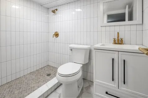 5322 Ave M New York City NY 11234