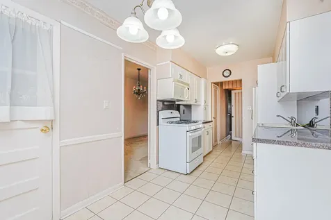 2509 E 29th Street New York City NY 11235