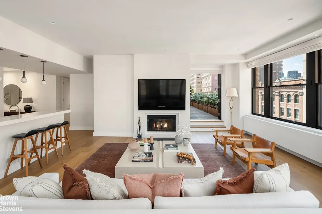 124 Hudson Street New York City NY 10013