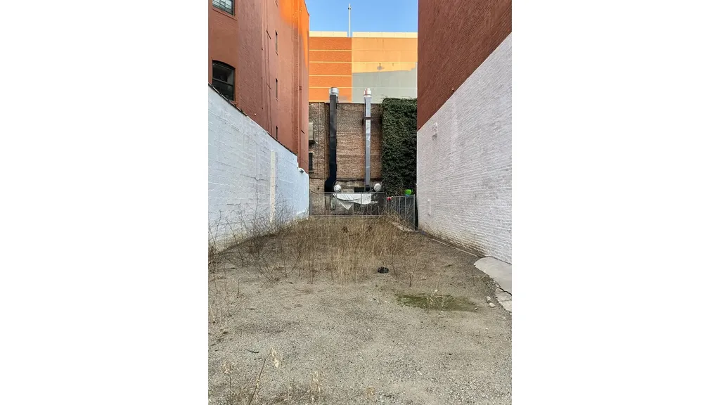 316 Pleasant Avenue New York City NY 10035