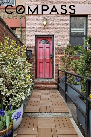 657 W 183rd Street New York City NY 10033