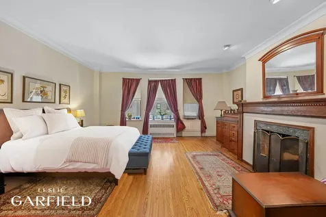 489 W End Avenue New York City NY 10024