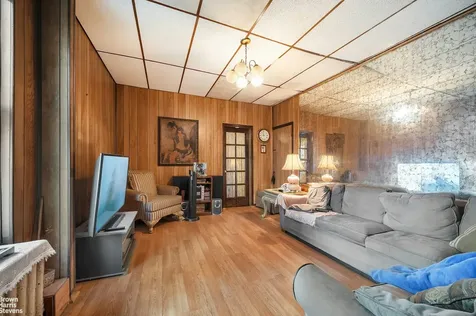 502 E 118th Street New York City NY 10035