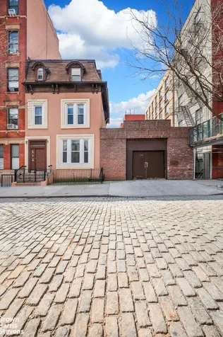 502 E 118th Street New York City NY 10035