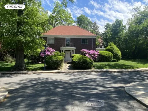 16 Upshaw Road New York City NY 11375
