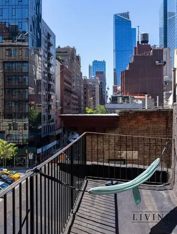 265 W 30th Street New York City NY 10001