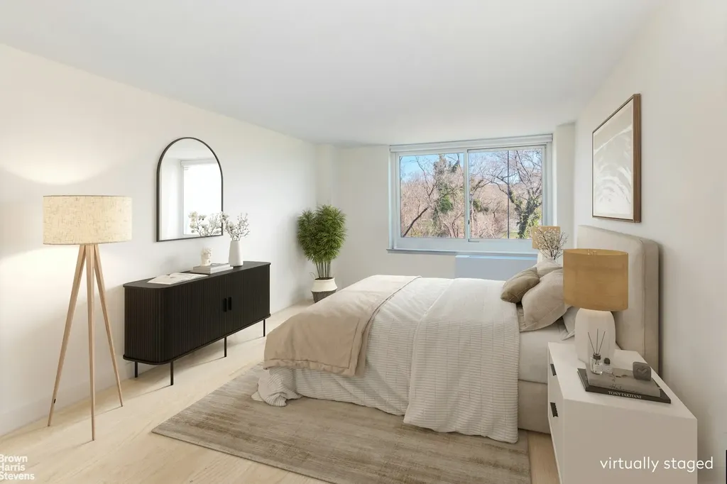 2521 Palisade Avenue New York City NY 10463