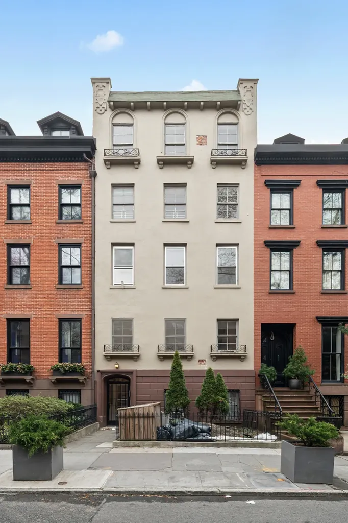 39 Sidney Place New York City NY 11201
