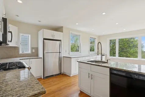 1197 Todt Hill Road New York City NY 10304