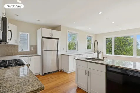 1197 Todt Hill Road New York City NY 10304