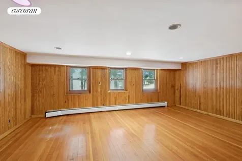 1197 Todt Hill Road New York City NY 10304